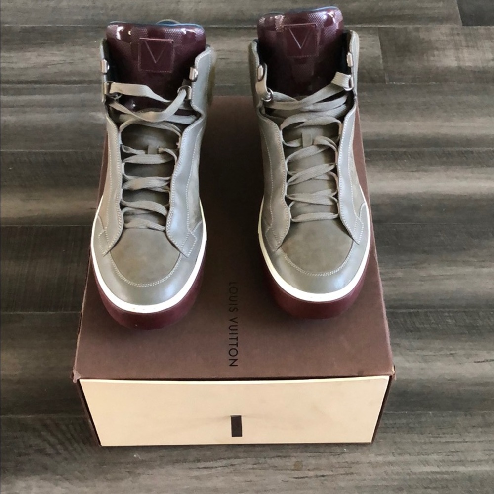 Speaker Sneaker Boot